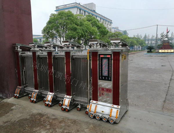 伸縮門的價格是怎么算的