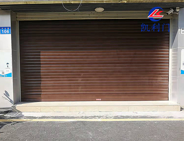 豹紋鋁合金卷簾手機(jī)開門